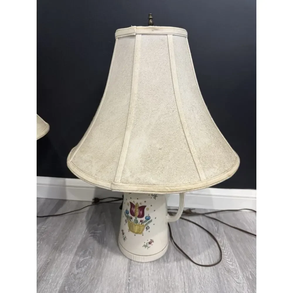 Vintage Pair Of International Heartland Ceramic Pitcher Table Lamps Working!